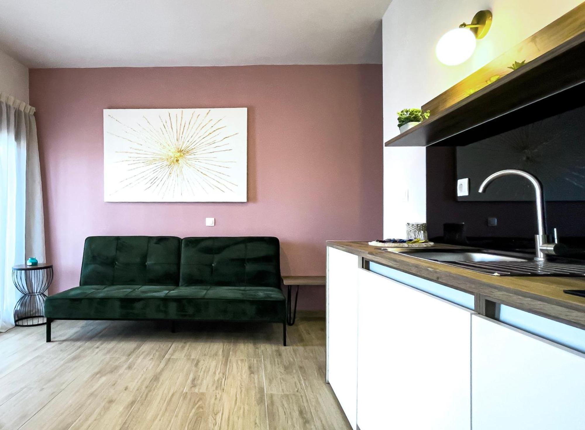 Athonite All Seasons Luxury Suites อิเอริสโซส ภายนอก รูปภาพ