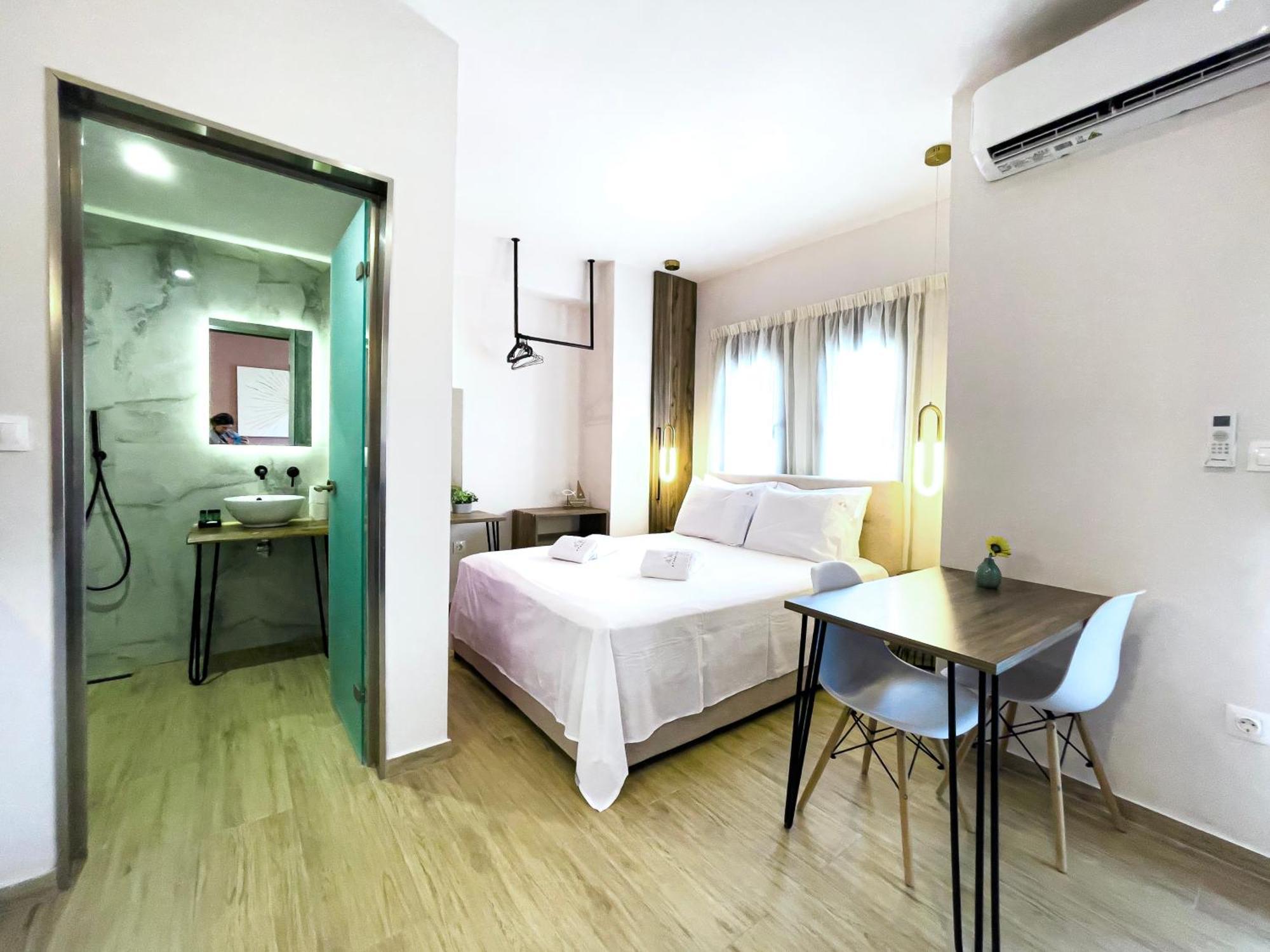 Athonite All Seasons Luxury Suites อิเอริสโซส ภายนอก รูปภาพ